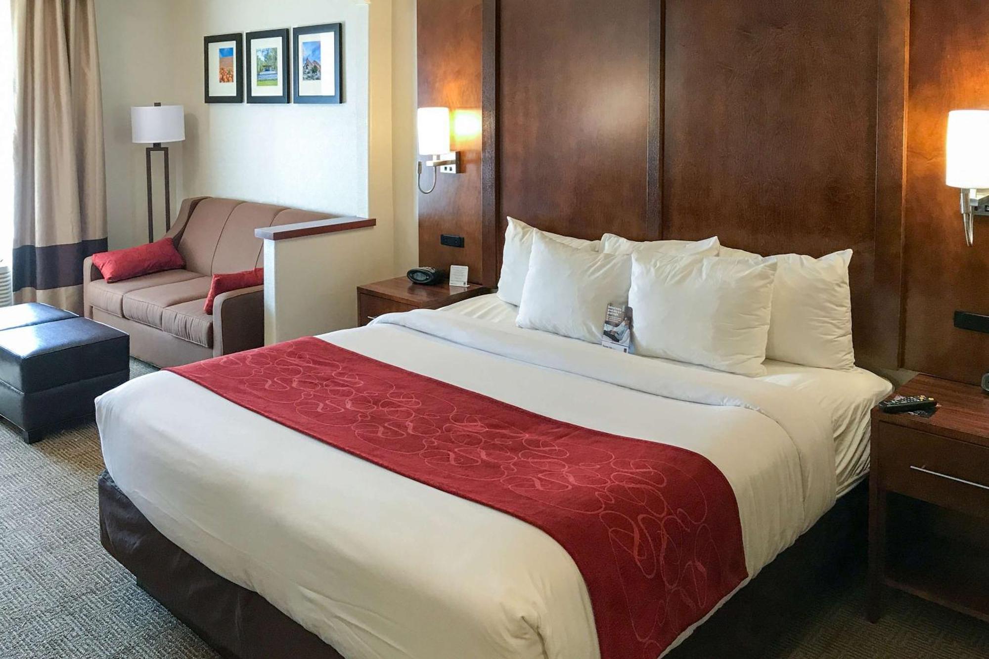 Comfort Near Six Flags Magic Mountain 3* Stevenson Ranch